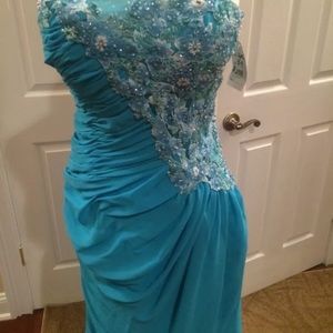 Alyce designs size 4